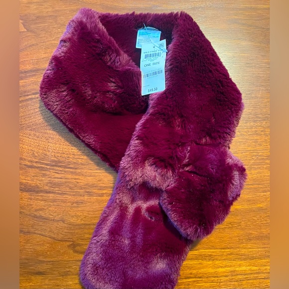 INC International Concepts Accessories - NEW INC Maroon Wild Faux Fur Stole One Size Wine Burgundy International Concepts